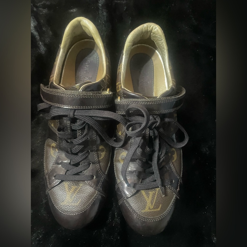 LOUIS VUITTON LV Monogram Canvas Leather Globe Trotter Low Top Sneaker 36 brown